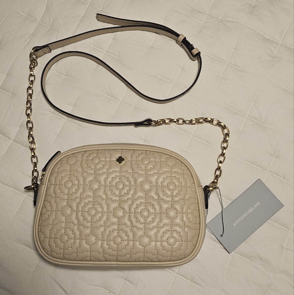 NWT Antonio Melani Cream Quilted Crossbody Bag With Gold Hardware